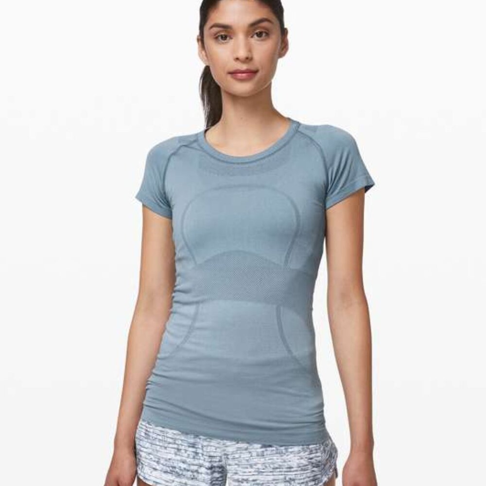 Lululemon Swiftly Tech Short Sleeve Crew Slate Blue Size 6